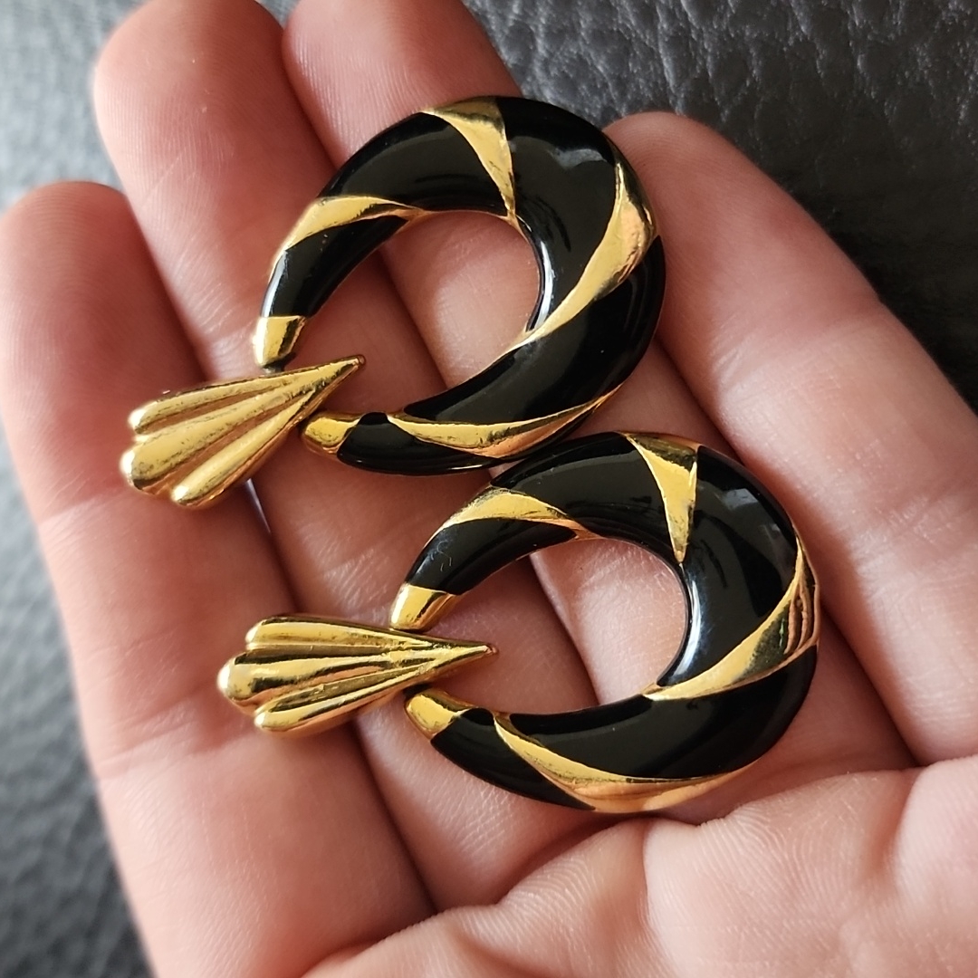 Vtg Earrings